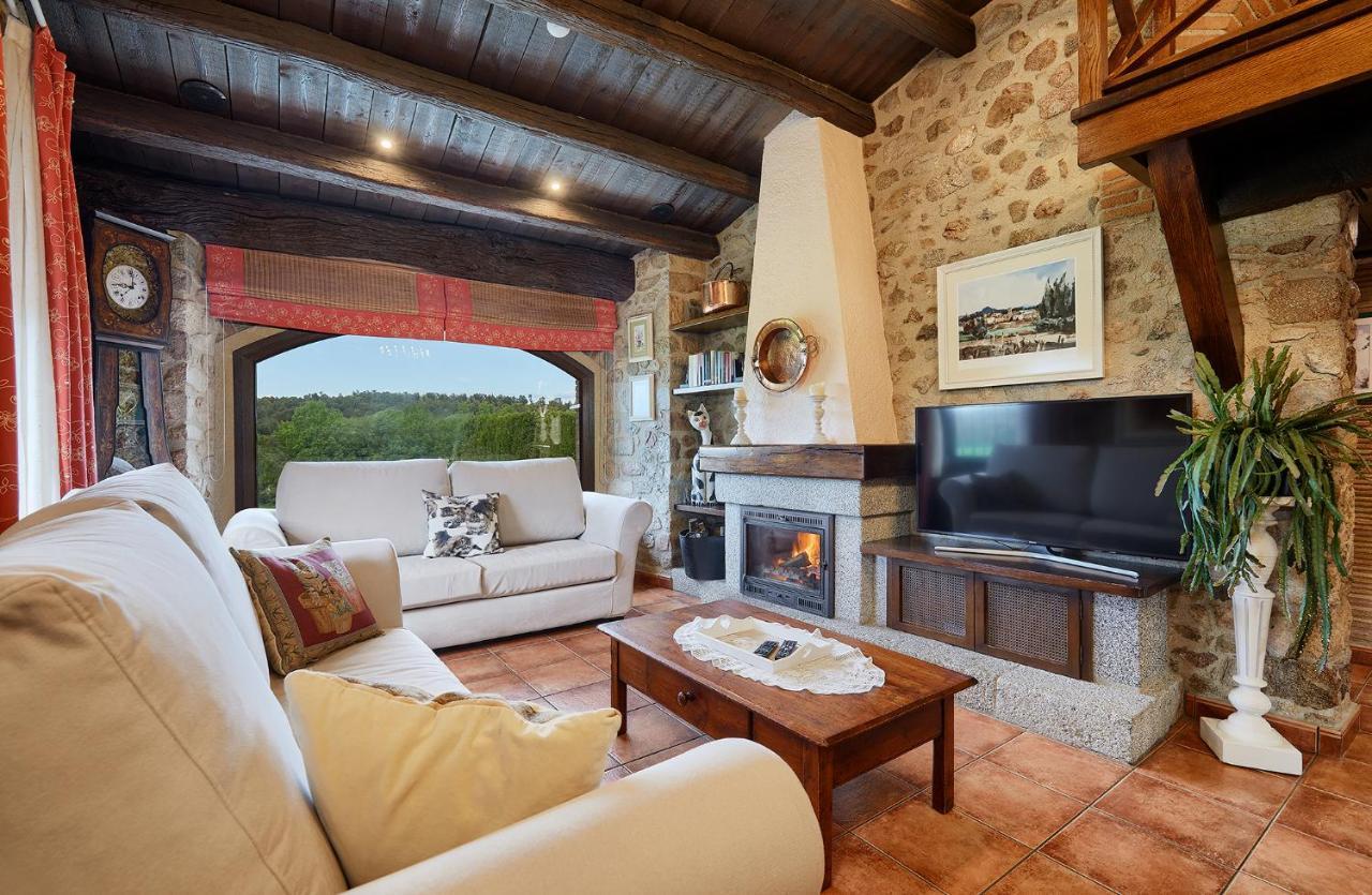 Cal Bisbe, Your Rural Holiday Home Capmany Eksteriør bilde